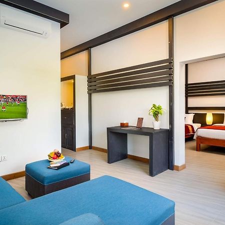 Reveal Angkor Hotel Ciudad de Siem Riep Exterior foto