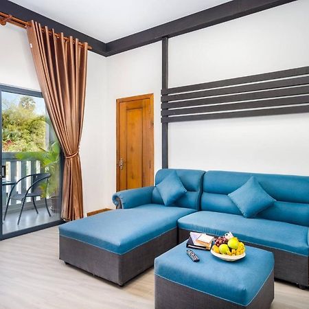 Reveal Angkor Hotel Ciudad de Siem Riep Exterior foto