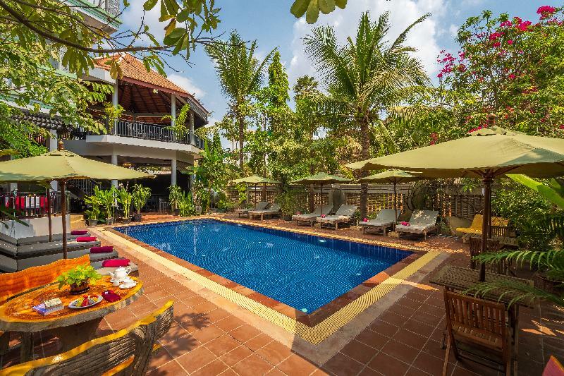 Reveal Angkor Hotel Ciudad de Siem Riep Exterior foto